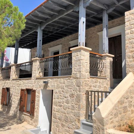 Stone House Halki Villa ภายนอก รูปภาพ